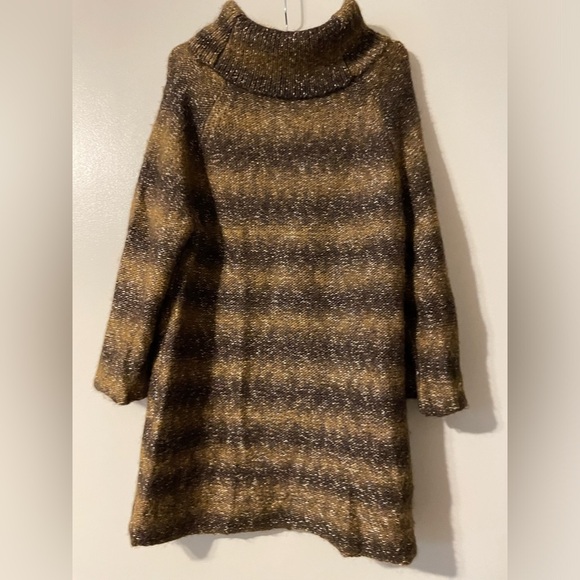 Adrienne Vittadini Wool Blend Brown Tan Turtleneck Cowl Neck Sweater Size Medium - Picture 6 of 8